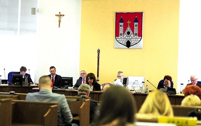 ▲	O sytuacji w Szpitalu Świętej Trójcy dyskutowano podczas  30. sesji Rady Miasta Płocka.
