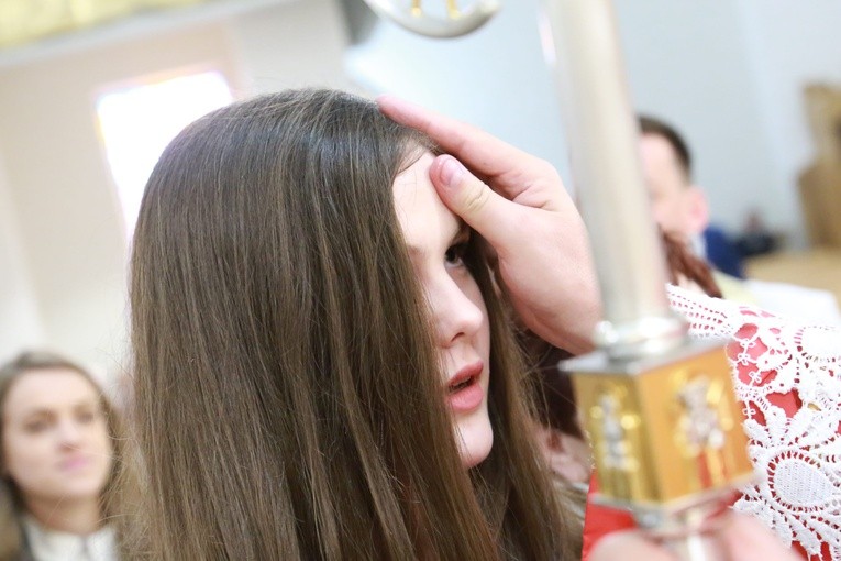 Bierzmowanie w Moszczenicy