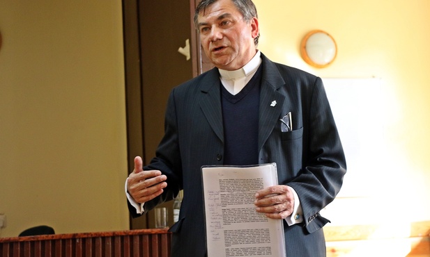 Silnych kobiet w Biblii nie brakuje