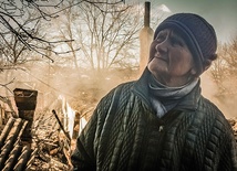 Po bombardowaniu z pozycji  tzw. separatystów  dom pani Natalii całkowicie spłonął.