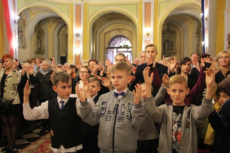 Powitanie ikony MB Częstochowskiej w Oporowie