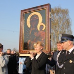 Powitanie ikony MB Częstochowskiej w Oporowie