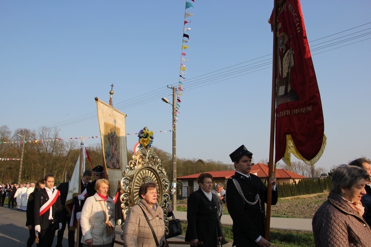 Powitanie ikony MB Częstochowskiej w Oporowie