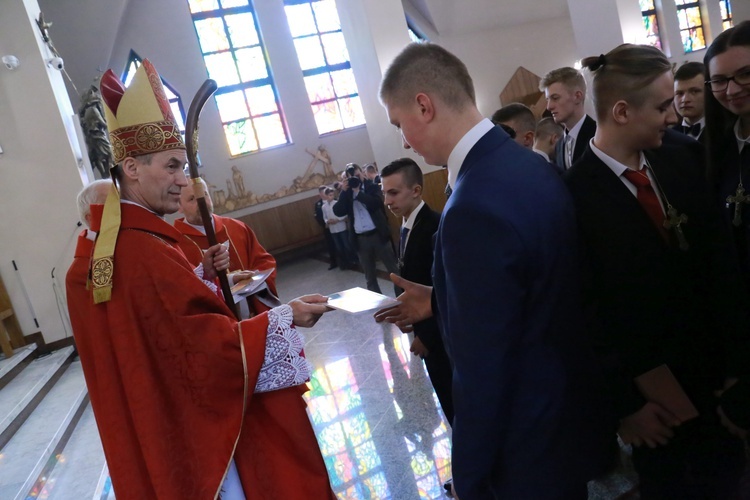 Bierzmowanie w Wielogłowach