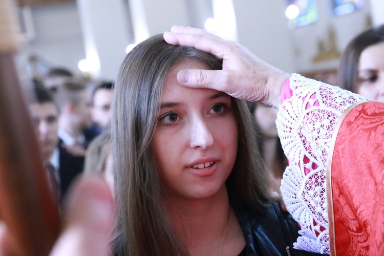 Bierzmowanie w Wielogłowach