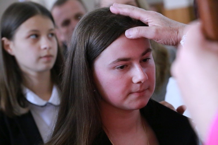 Bierzmowanie w Wielogłowach