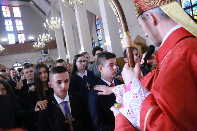 Bierzmowanie w Wielogłowach