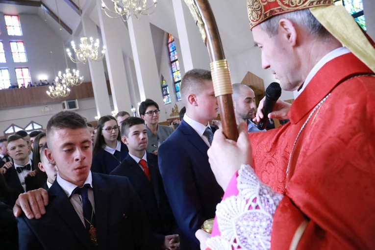 Bierzmowanie w Wielogłowach