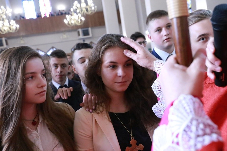 Bierzmowanie w Wielogłowach