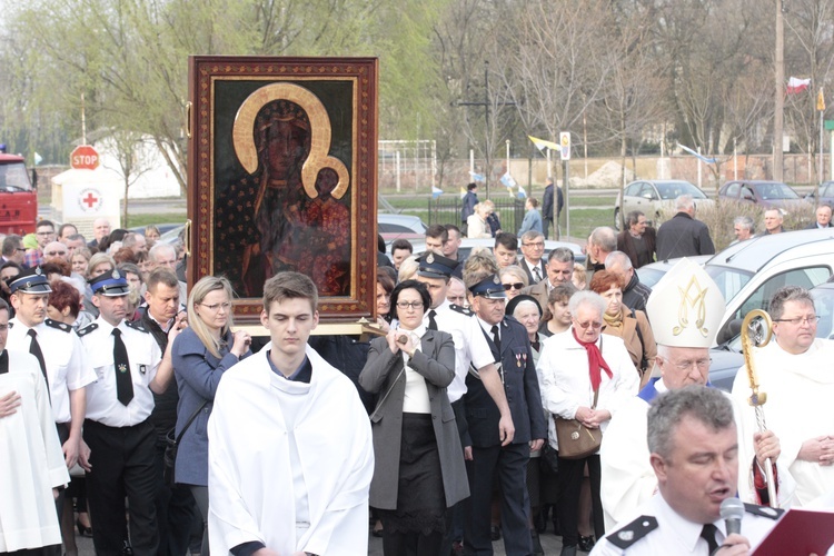 Powitanie ikony MB Częstochowskiej w Bedlnie