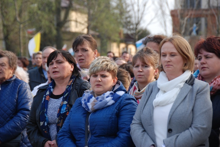 Powitanie ikony MB Częstochowskiej w Bedlnie