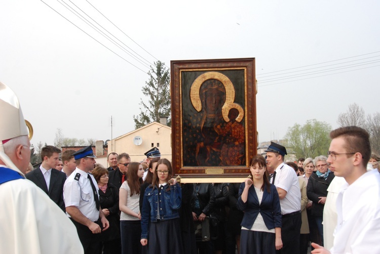 Powitanie ikony MB Częstochowskiej w Bedlnie