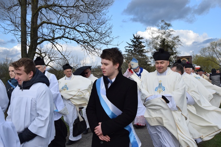 Powitanie ikony MB Częstochowskiej w Pleckiej Dąbrowie