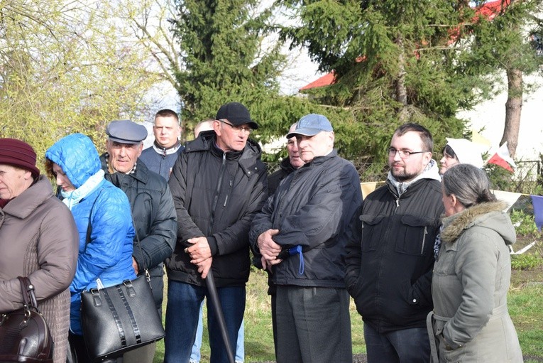 Powitanie ikony MB Częstochowskiej w Pleckiej Dąbrowie