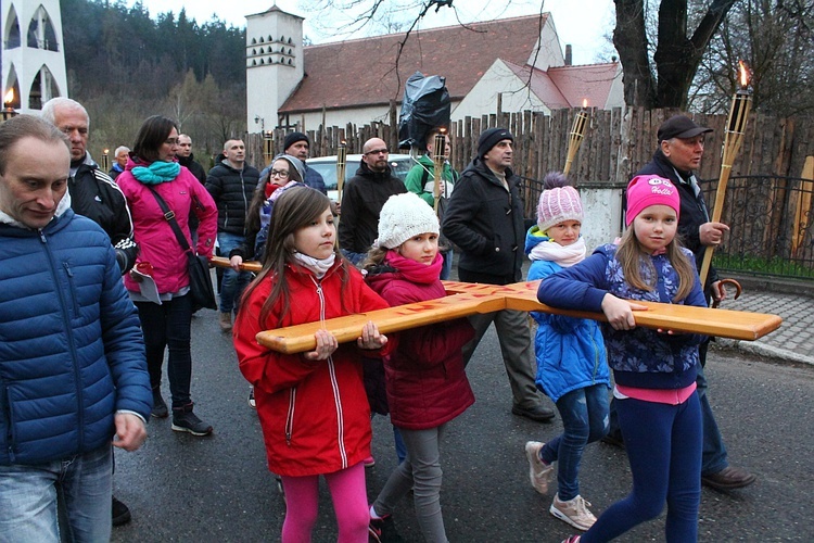 Miejska Droga Krzyżowa. Głuszyca