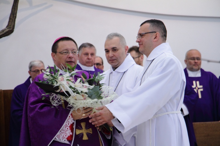 Błogosławieństwo nowych nadzwyczajnych szafarzy Eucharystii - 08.04.2017