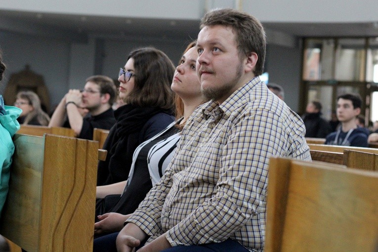 Szóste rekolekcje "Ogień dla nas i całego świata"