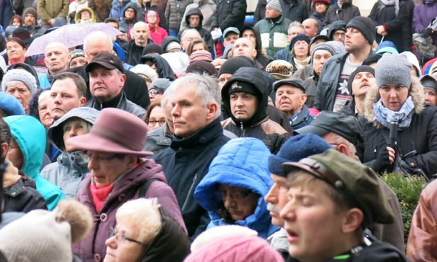 Krzyż na ulicach Bielska-Białej