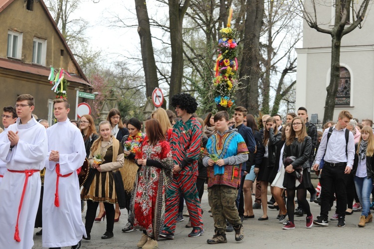 Niedziela Palmowa młodych w bielskiej katedrze - 2017