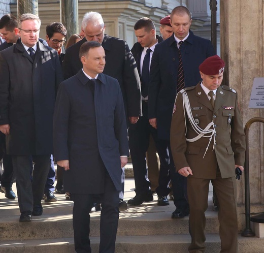 Andrzej Duda 10 kwietnia na Wawelu