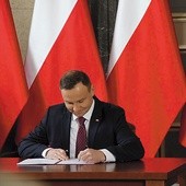 Andrzej Duda chciał podpisać ustawę „w sercu Górnego Śląska”.