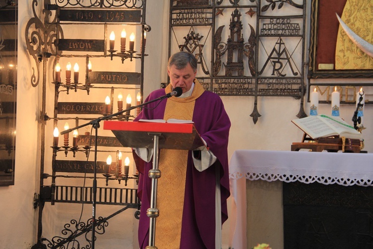 Msza św. w intencji ofiar katastrofy smoleńskiej