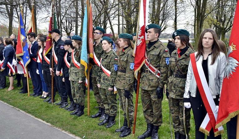 W płońskim "lasku katyńskim" zwracano uwagę, że narodowe dramaty powinny łączyć, a nie dzielić