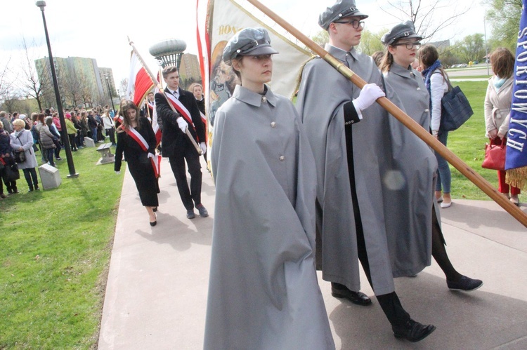 Uroczystości w Alei Dębów Katyńskich