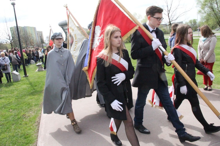 Uroczystości w Alei Dębów Katyńskich