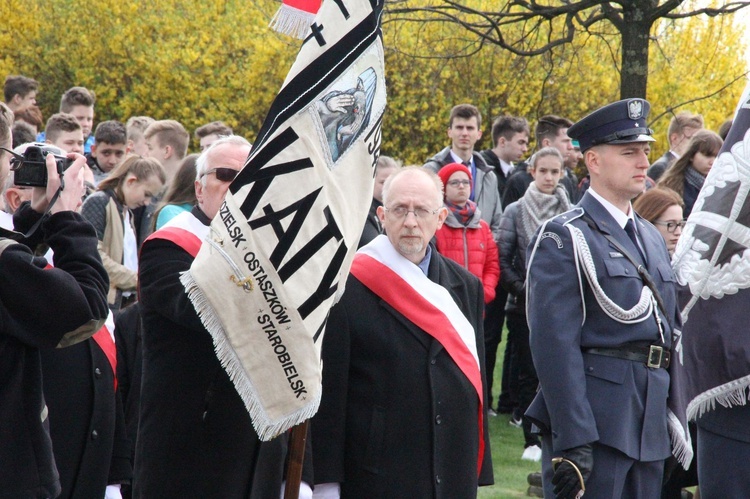 Uroczystości w Alei Dębów Katyńskich