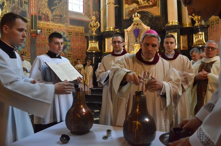 Msza Krzyżma świętego w Sandomierzu