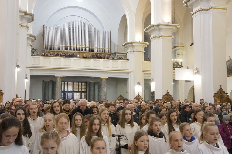 Liturgia Wielkiego Czwartku w parafii NSPJ w Nowym Targu