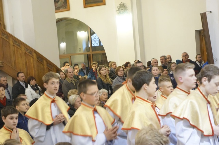 Liturgia Wielkiego Czwartku w parafii NSPJ w Nowym Targu