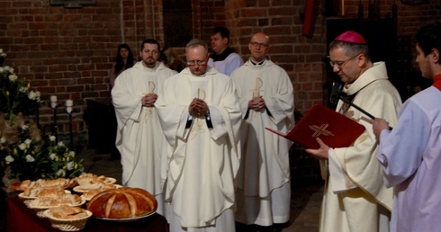 Historii niezwykłej miłości