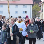 Wielki Piątek. Droga Krzyżowa przez ulicami Świdnicy