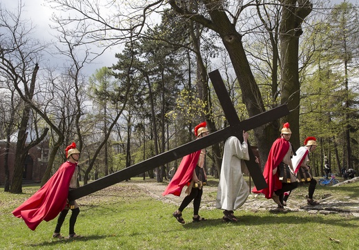 Wielkopiątkowe Misterium w Piekarach Śląskich
