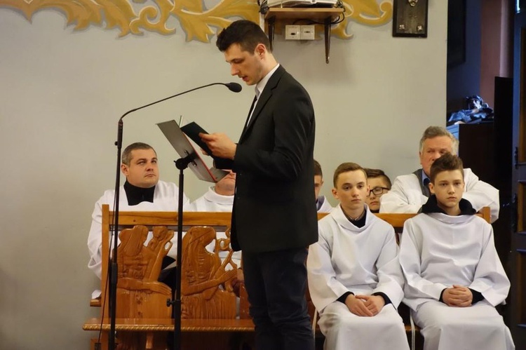 Liturgia Wielkiego Piątku w Poroninie 