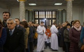 Liturgia Wielkiego Piątku w parafii NSPJ w Nowym Targu 