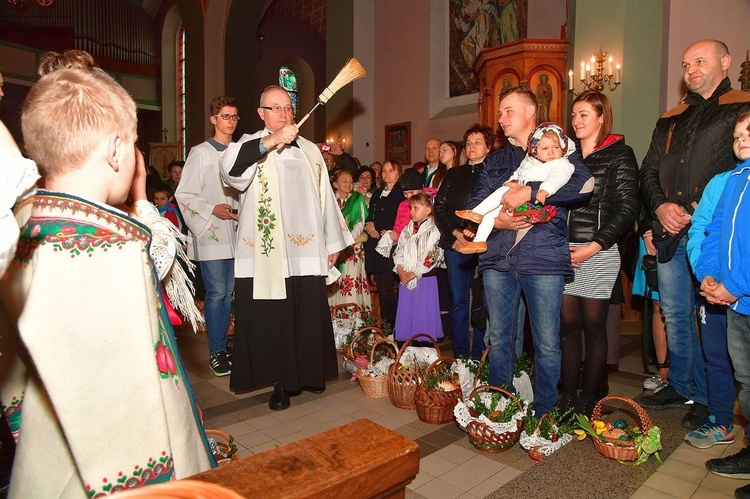 Święcenie pokarmów na Skalnym Podhalu