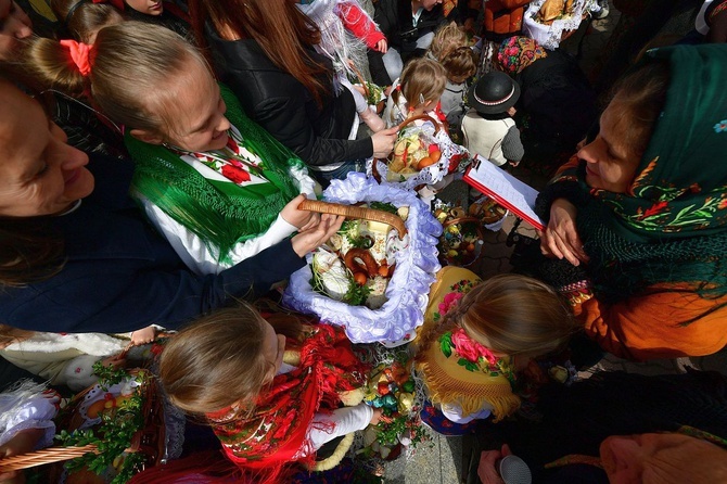 Święcenie pokarmów na Skalnym Podhalu