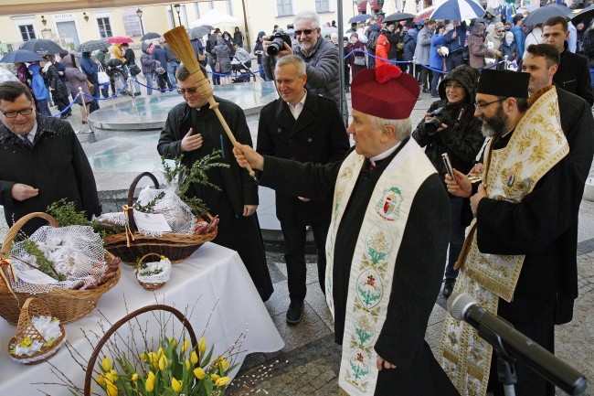 Ekumeniczne święcenie pokarmów w Wielką Sobotę