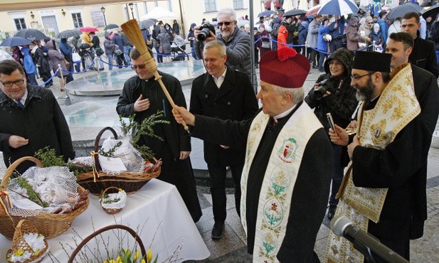 Ekumeniczne święcenie pokarmów w Wielką Sobotę