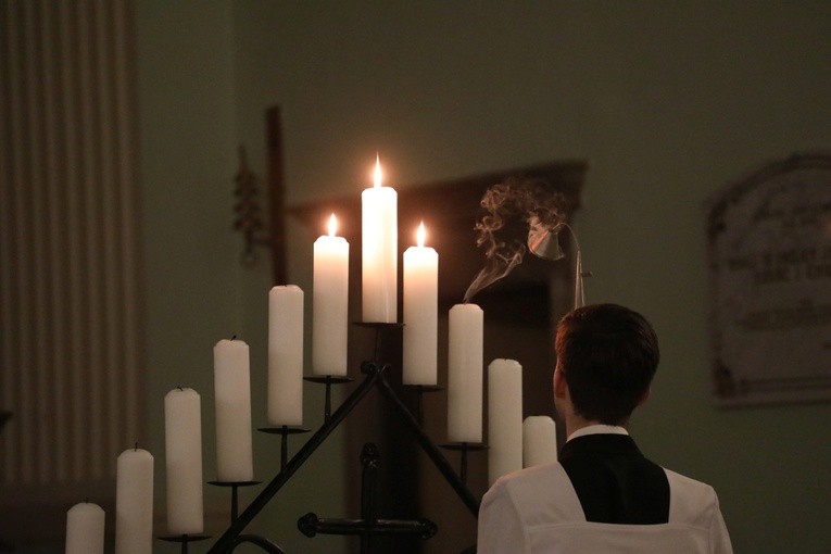 Ciemna Jutrznia w kościele św. Marii Magdaleny w Cieszynie