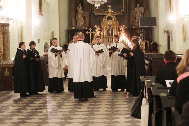 Ciemna Jutrznia w kościele św. Marii Magdaleny w Cieszynie