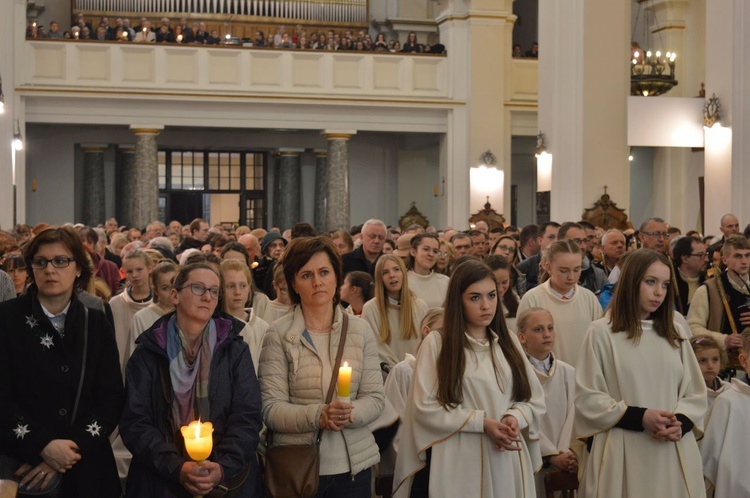 Liturgia Wielkiej Soboty w Nowym Targu - NSPJ