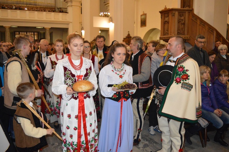 Liturgia Wielkiej Soboty w Nowym Targu - NSPJ