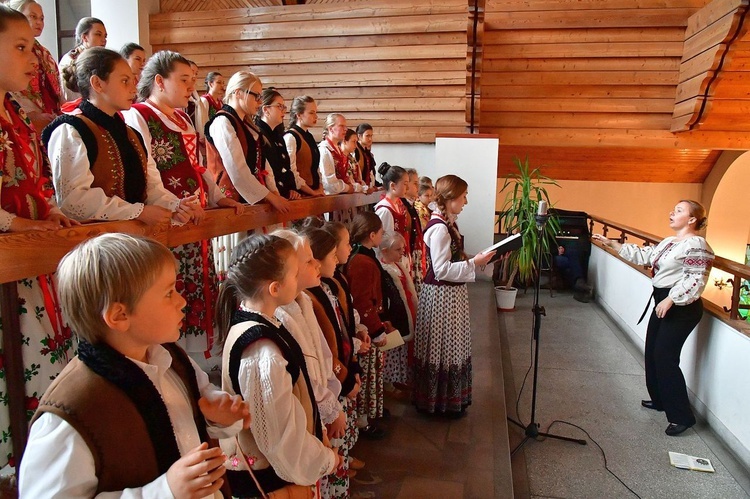 Liturgia Wielkiej Soboty w Zakopanem - św. Krzyż 