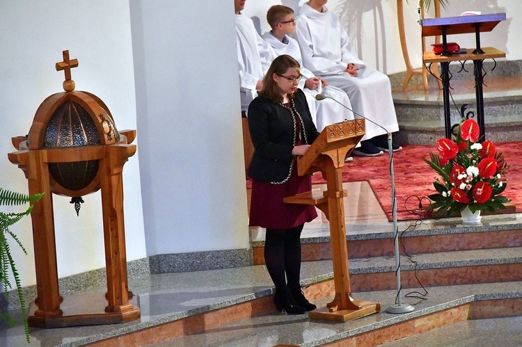 Liturgia Wielkiej Soboty w Zakopanem - św. Krzyż 