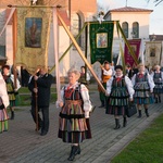 Procesja rezurekcyjna w Opocznie