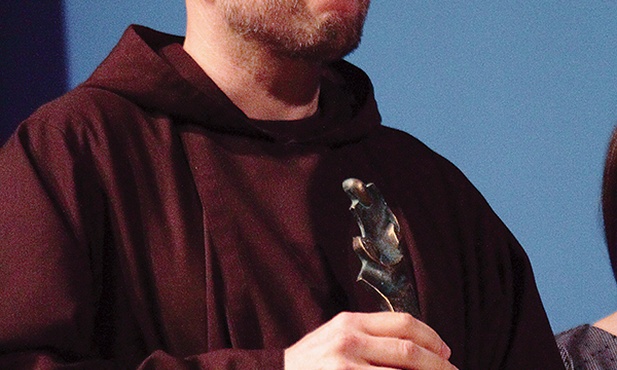 Statuetkę br. Kuczaj zadedykował całemu Dziełu Pomocy św. o. Pio, w którym od kilku lat posługuje